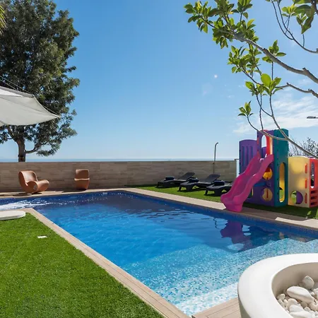 With Amazing Sea View, Pool, Cinema And Proaudio Villa